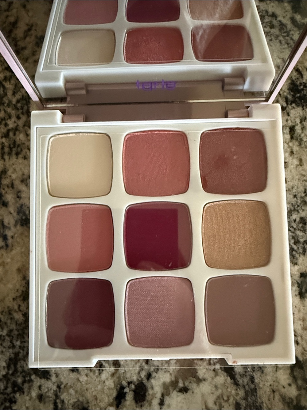 tarte - Tartelette lil' juicy Compact Eyeshadow Palette NWOT - Picture 3 of 5